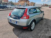 Usata Volvo C30 Momentum 109 CV (80 kW) 2007 Grigio Utilitaria