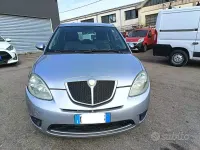 Usata Lancia Ypsilon 60 CV (44 kW) 2006 Grigio Utilitaria
