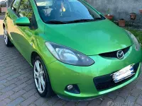 Usata Mazda 2 86 CV (63 kW) 2007 Verde Utilitaria