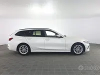 Usata BMW 318 Efficient Dynamics 150 CV (110 kW) 2023 Bianco Station wagon