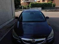 Usata Opel Astra Cosmo 125 CV (91 kW) 2011 Nero Station wagon