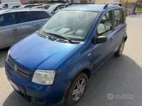 Usata Fiat Panda 4x4 Climbing 60 CV (44 kW) 2005 Blu Utilitaria