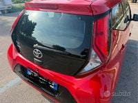 Usata Toyota Aygo Cool 72 CV (52 kW) 2021 Utilitaria