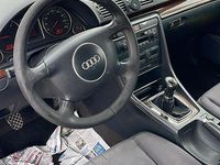 Occasion Audi A4 130 PK (95 kW) 2003 Grijs Stationwagen