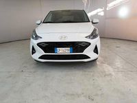 Usata Hyundai i10 67 CV (49 kW) 2023 Bianco Utilitaria