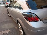 usata Opel Astra GTC 1.9