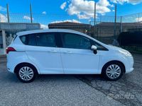 Usata Ford B-MAX 90 CV (66 kW) 2017 Bianco Monovolume