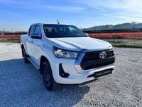 Usata Toyota HiLux Lounge 150 CV (110 kW) 2020 Bianco Pick-up