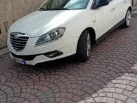 Usata Lancia Delta 85 CV (62 kW) 2012 Bianco Utilitaria