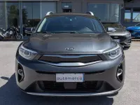 Usata Kia Stonic Urban 120 CV (88 kW) 2019 Grigio metallizzato SUV
