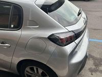 Usata Peugeot 208 Allure 95 CV (69 kW) 2021 Utilitaria