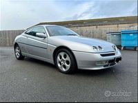 Second-hand Alfa Romeo GTV 155 CP (114 kW) 2000 Gri Coupe
