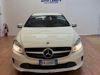 Usata Mercedes A180 Executive 108 CV (79 kW) 2017 Bianco Berlina
