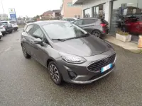 Usata Ford Fiesta Titanium 75 CV (55 kW) 2023 Grigio Utilitaria