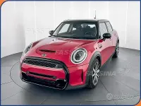 Usata Mini Cooper S Classic 178 CV (130 kW) 2022 Rosso/nero Utilitaria