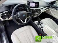 Usata BMW 520 Luxury Line 190 CV (139 kW) 2019 Nero Station wagon