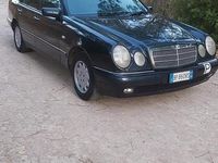 Usata Mercedes E200 Elegance 130 CV (95 kW) 1997 Berlina