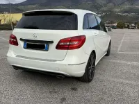 Usata Mercedes B200 Premium 136 CV (100 kW) 2012 Utilitaria