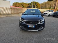 Usata Peugeot 2008 Allure 102 CV (75 kW) 2019 Blu SUV