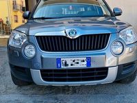 Usata Skoda Yeti 105 CV (77 kW) 2012 Blu SUV