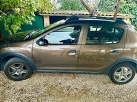Usata Dacia Sandero Comfort 95 CV (69 kW) 2020 Bronzo Berlina