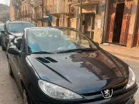 Usata Peugeot 206 CC 2004 Nero Cabrio