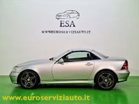 Usata Mercedes SLK230 197 CV (144 kW) 2000 Argento Cabrio