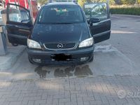 Usata Opel Zafira Elegance 125 CV (91 kW) 2003 Nero Monovolume