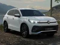 Nuova VW Tiguan R-line Plus 150 CV (110 kW) 2026 Bianco SUV