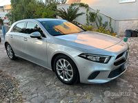 Usata Mercedes A180 95 CV (69 kW) 2020 Grigio Berlina