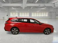 Usata Peugeot 308 SW Allure 130 CV (95 kW) 2022 Rosso Station wagon