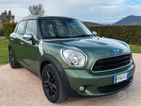 Usata Mini One D Countryman Business 90 CV (66 kW) 2015 Verde SUV