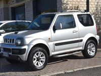 Usata Suzuki Jimny 86 CV (63 kW) 2010 Argento SUV