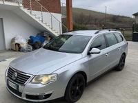 Usata VW Passat Highline 140 CV (102 kW) 2008 Grigio Station wagon