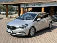 Usata Opel Astra 110 CV (80 kW) 2016 Grigio SUV