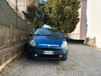 Usata Fiat Punto 77 CV (56 kW) 2011 Blu Utilitaria