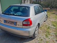 Usata Audi A3 130 CV (95 kW) 2001 Grigio Utilitaria