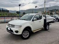 Usata Mitsubishi L200 178 CV (130 kW) 2014 Bianco Pick-up