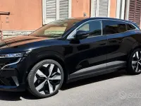 Usata Renault Megane E-Tech Techno 160 kW (218 CV) 2023 Nero Station wagon