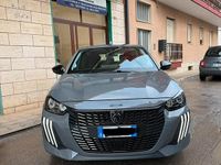 Usata Peugeot 208 Active 74 CV (54 kW) 2024 Grigio Utilitaria