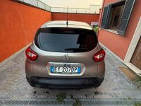 Usata Renault Captur 90 CV (66 kW) 2014 Marrone SUV