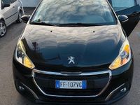 Usata Peugeot 208 2016 Nero Utilitaria