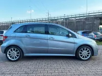 Usata Mercedes B170 116 CV (85 kW) 2008 Blu Monovolume