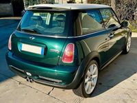 Usata Mini Cooper S 163 CV (119 kW) 2004 Verde Utilitaria