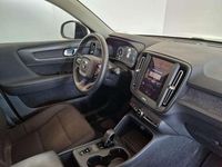 Usata Volvo XC40 Momentum 129 CV (94 kW) 2022 Nero SUV