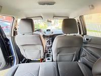 Usata Ford Fiesta 75 CV (55 kW) 2013 Blu Utilitaria