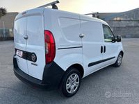 Usata Fiat Doblò 105 CV (77 kW) 2017 Bianco Monovolume
