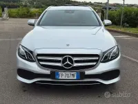 Usata Mercedes E220 194 CV (142 kW) 2018 Grigio Station wagon