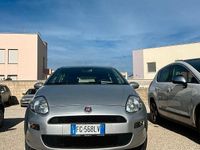 Usata Fiat Punto 77 CV (56 kW) 2016 Grigio Utilitaria