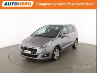 Usata Peugeot 5008 120 CV (88 kW) 2015 Bluazzurro Monovolume